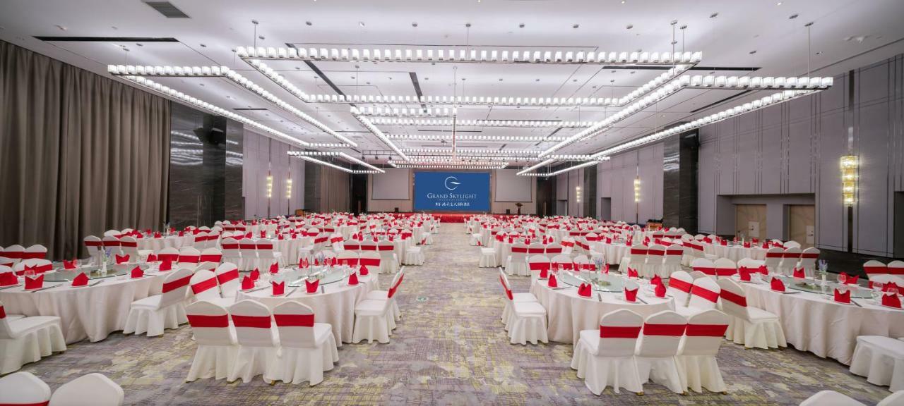 Grand Skylight International Hotel Haoyue Shenzhen Baoan Int'L Exhibition Center מראה חיצוני תמונה
