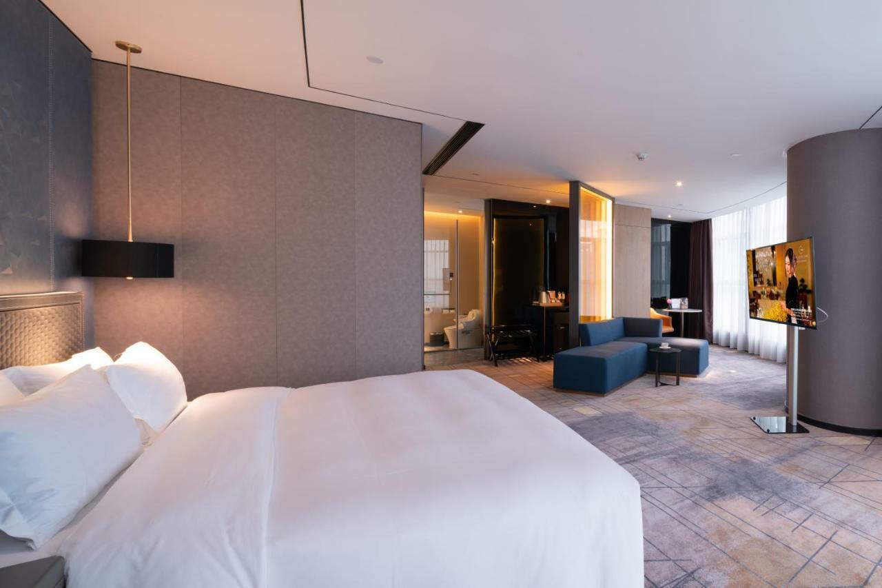 Grand Skylight International Hotel Haoyue Shenzhen Baoan Int'L Exhibition Center מראה חיצוני תמונה