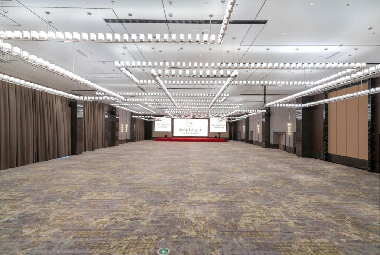 Grand Skylight International Hotel Haoyue Shenzhen Baoan Int'L Exhibition Center מראה חיצוני תמונה