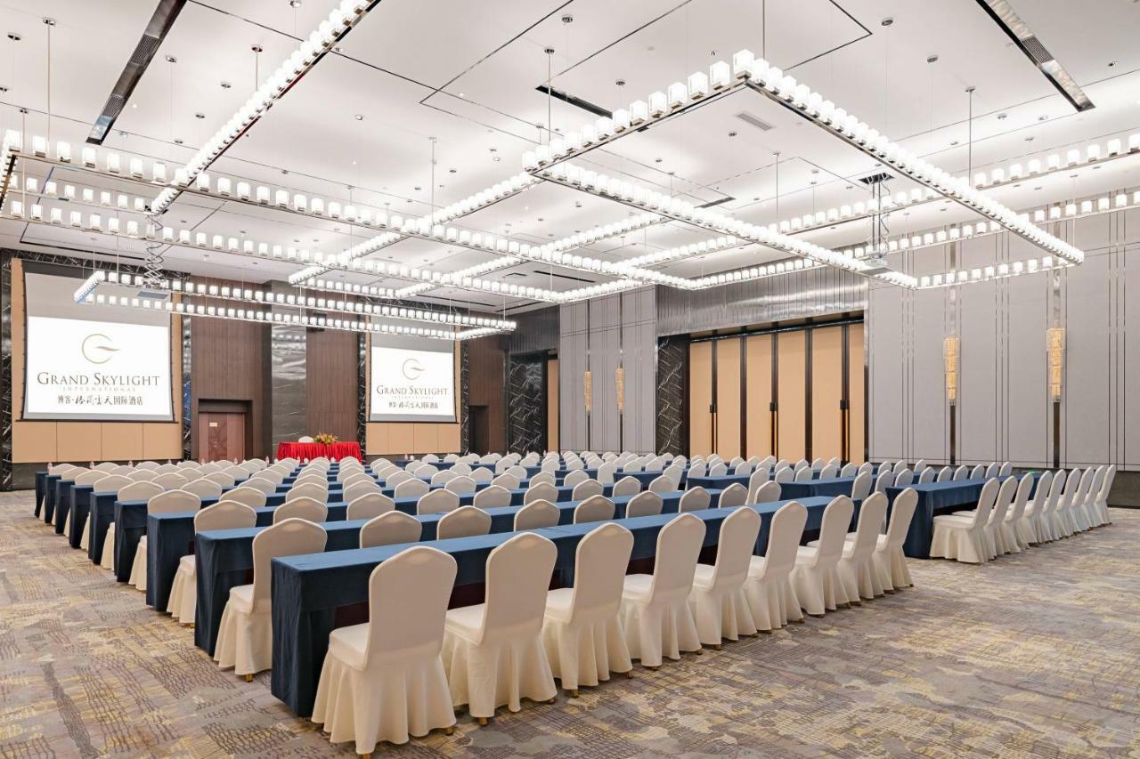 Grand Skylight International Hotel Haoyue Shenzhen Baoan Int'L Exhibition Center מראה חיצוני תמונה